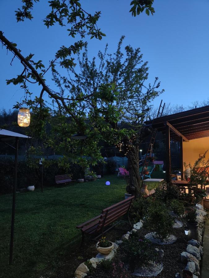 Casale Dei Ricordi Bed & Breakfast Arce Exterior photo