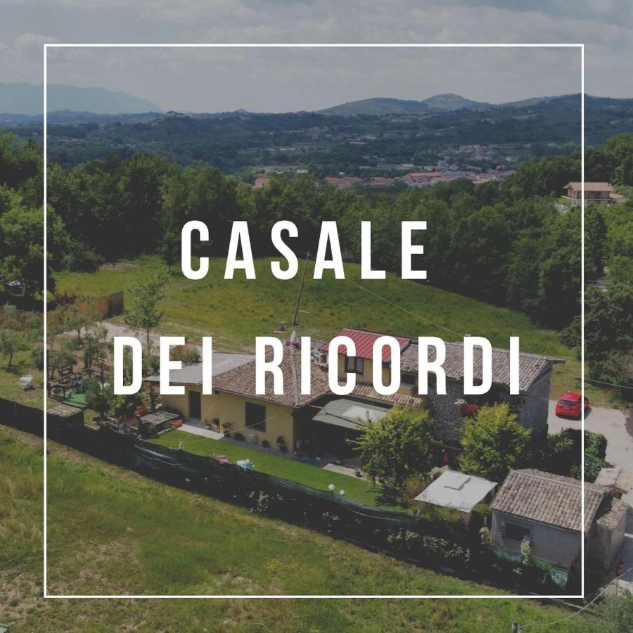 Casale Dei Ricordi Bed & Breakfast Arce Exterior photo